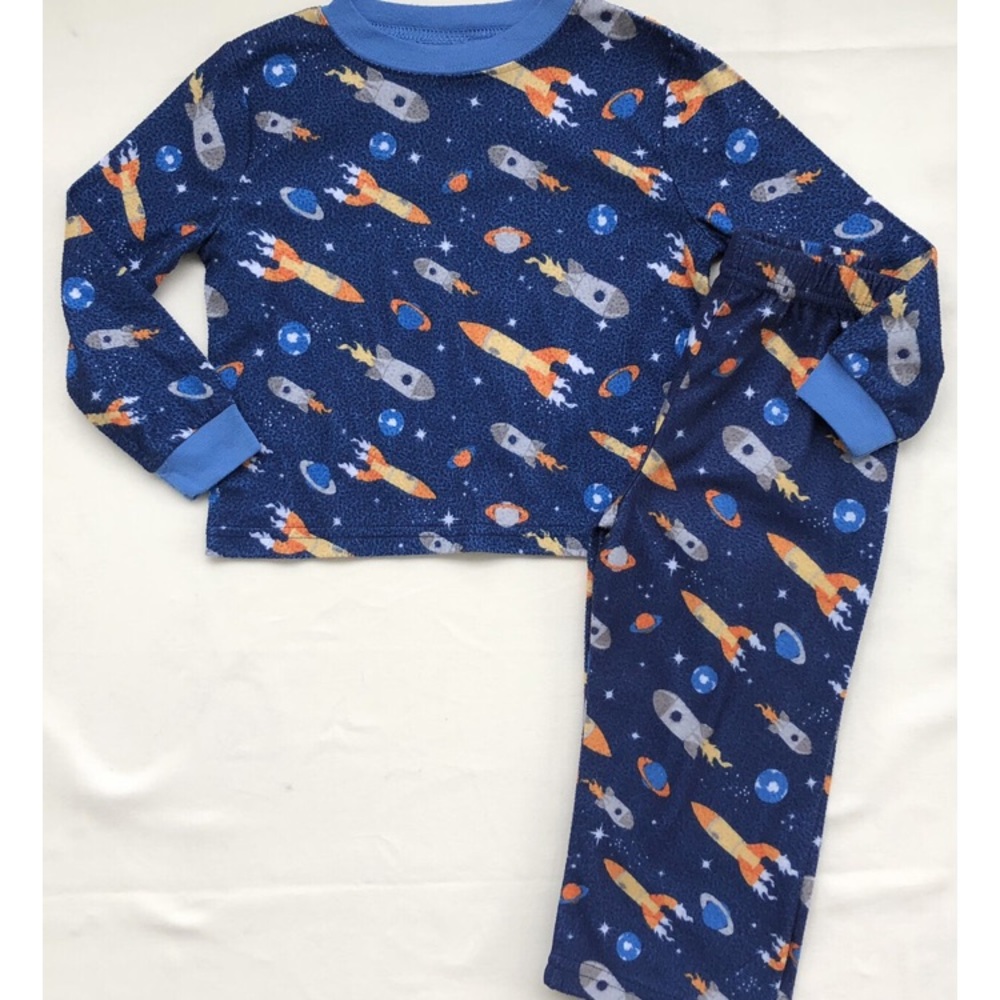 **Night Life Fleece Space Pajamas 3T**